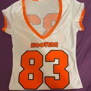 Hooters Jersey